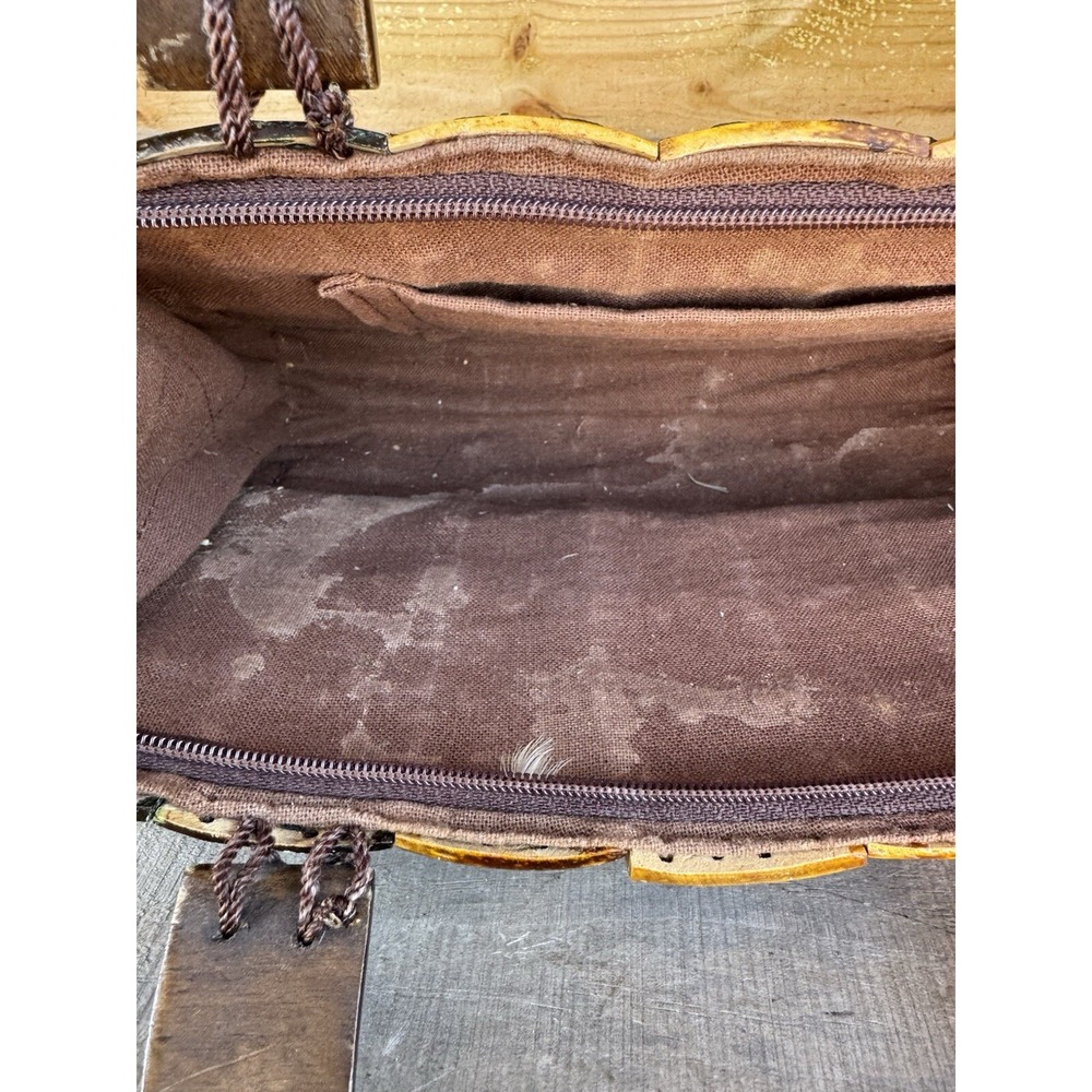 Handmade Coconut Shell Shiny Paint lacquer finish Handbag Purse w/wooden‎ handle - Picture 9 of 16